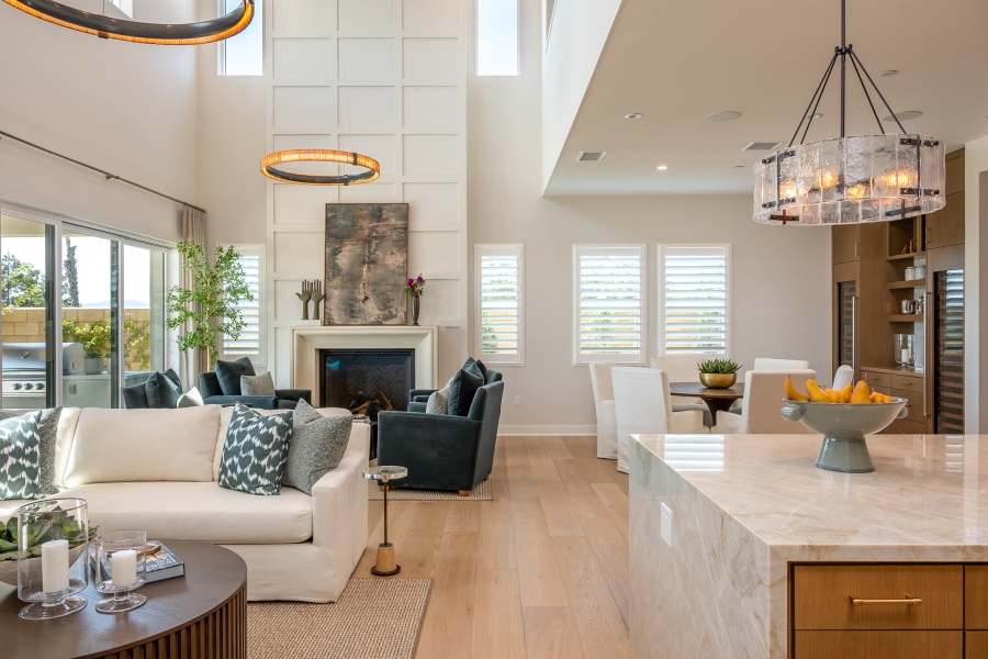 Res 2 - Kitchen to Dining